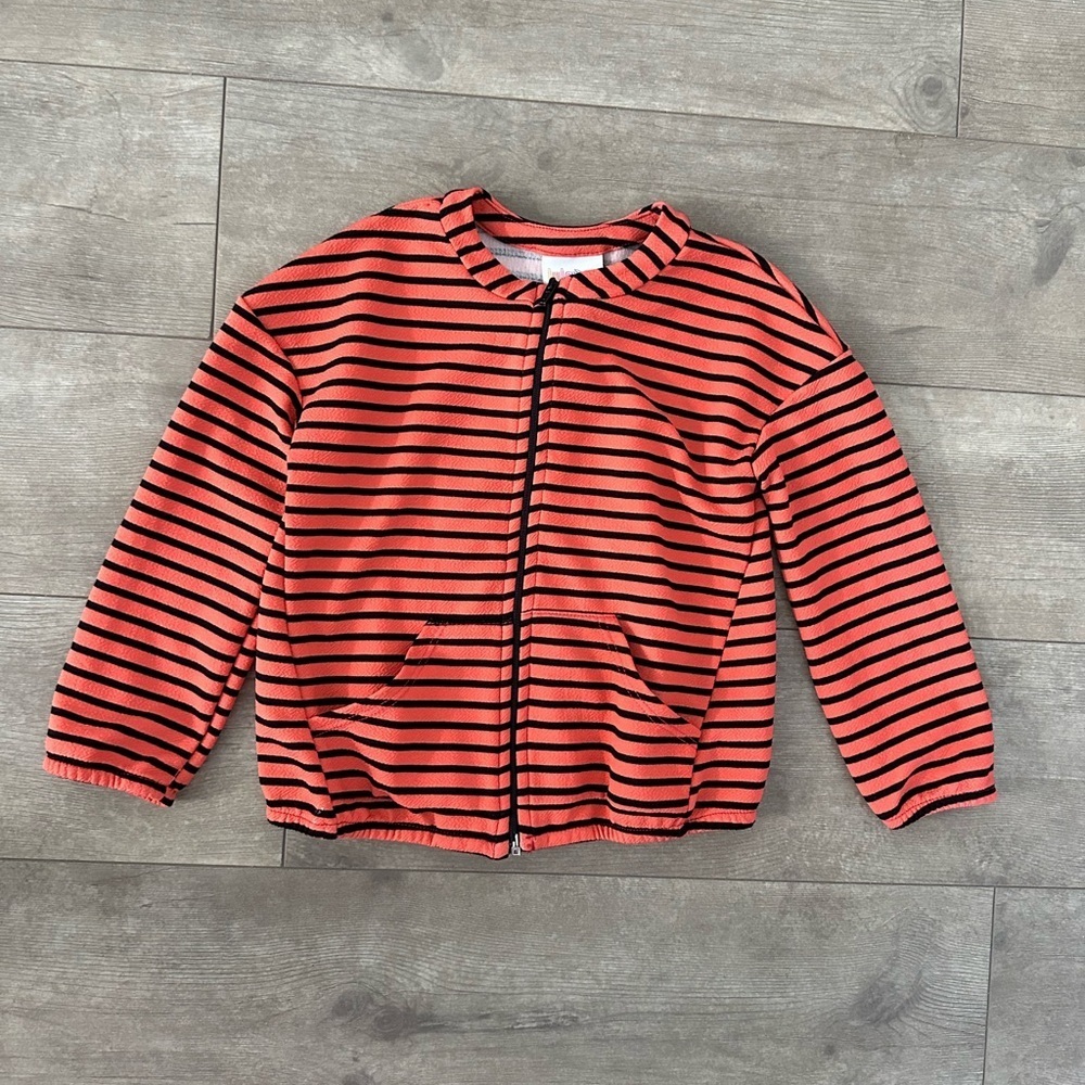 LuLaRoe Girls Striped Jacket size 6,
Gorgeous !
Euc
